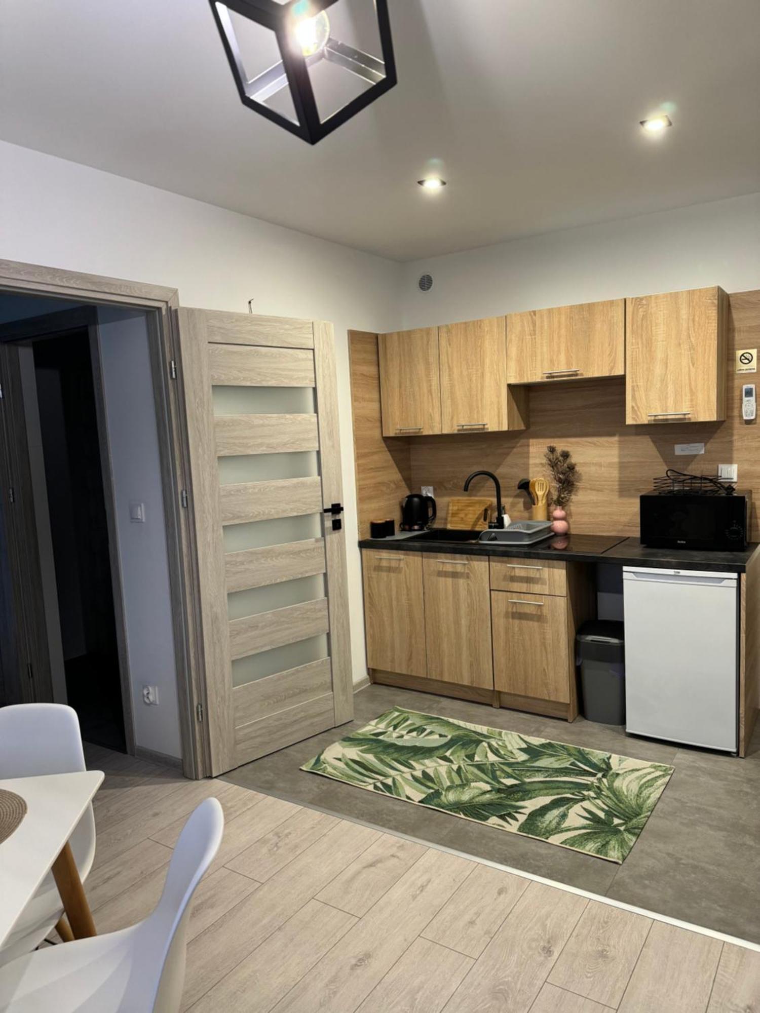 זאטור Apartamenty Happy House מראה חיצוני תמונה