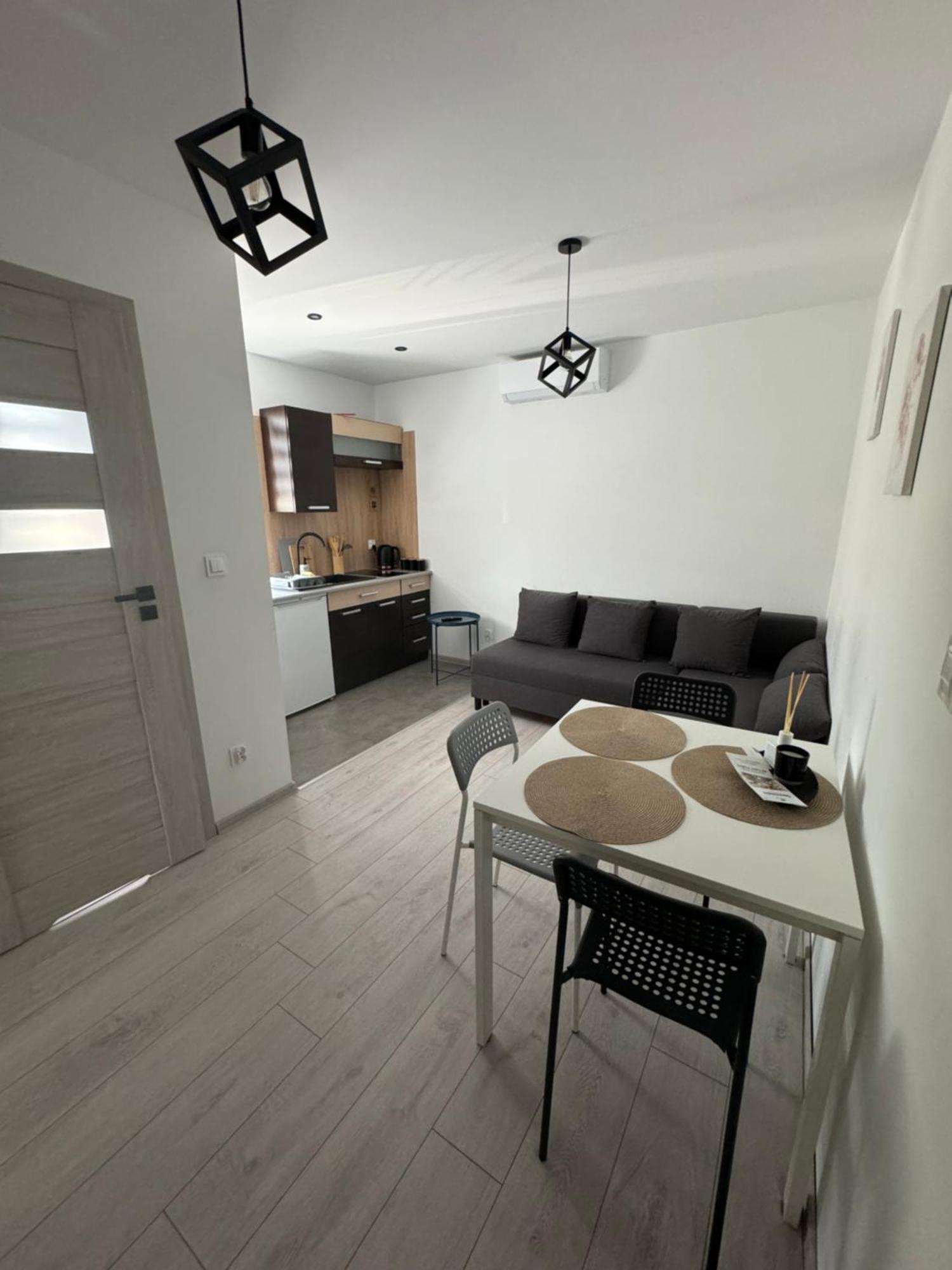 זאטור Apartamenty Happy House מראה חיצוני תמונה